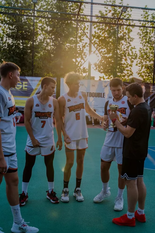 Баскетбольная академия I.S. BASKETBALL на Тополиной аллее в Краснодаре: Баскетбол, Мяч, Игра, Баскетболист, Баскетбольное кольцо, Тренировка, Тренер,