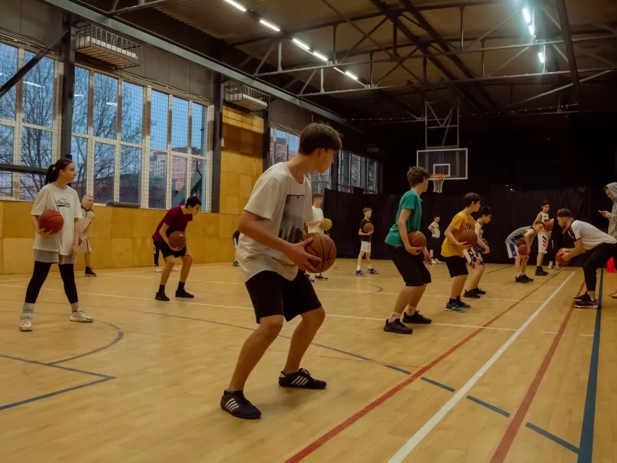 Баскетбольная академия I.S. BASKETBALL на Трамвайной в Краснодаре: Баскетбол, Мяч, Тренировка, Тренер, Игры,