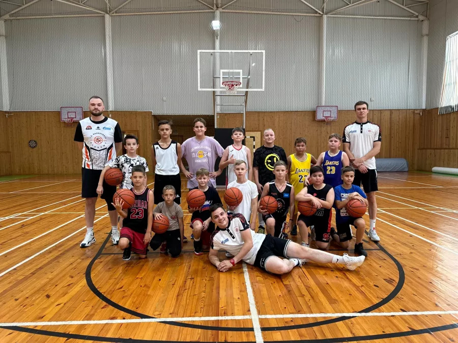 Баскетбольная академия I.S. BASKETBALL на Зиповской в Краснодаре: Баскетбол, Мяч, Игра, Баскетболист, Баскетбольное кольцо, Тренировка, Тренер,