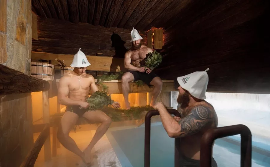 Банная усадьба Емеля на Окружной 29/2 в Новосибирске: Легкий пар, Сауна, SPA, Веники, Караоке, Бассейн, Русская парная,