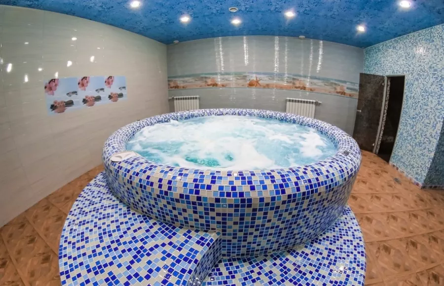 Сауна Сибирский терем на Толстого в Новосибирске: Легкий пар, Сауна, SPA, Турецкая парная, Финская парная, Круглосуточно, Бассейн, Караоке,
