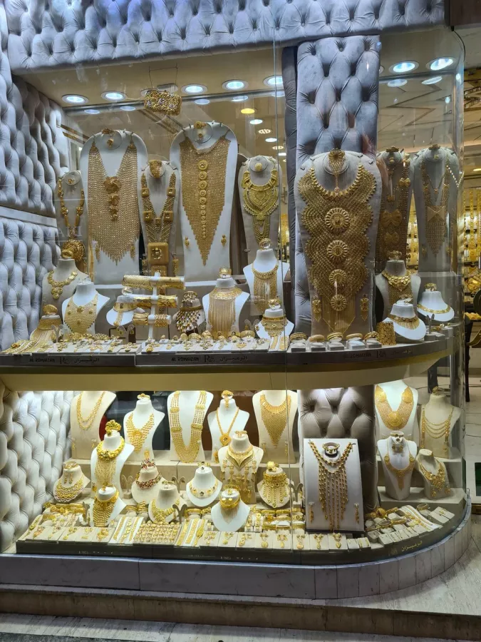 Рынок золота Gold Souk в Дубаи: Gold , Shopping , Souk, Golden , Jewels , Золото, Рынок, Базар, Золотой Рынок, Ювелирные украшения , Драгоценные Камни ,