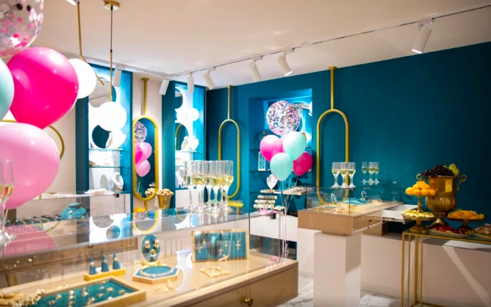Ювелирный магазин Titernik Accessorize в Ереване: Украшения, Ювелирные изделия, Аксессуары, Бижутерия, Серьги, Кольца, Брошь, Колье,