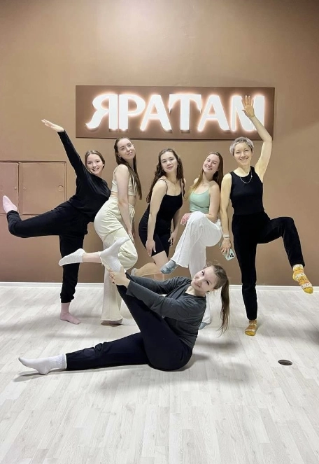 Студия пилона, растяжки и танцев Яратам в Казани: Развитие, Хатха, Фитнес, Стрип-пластика, Танцы,