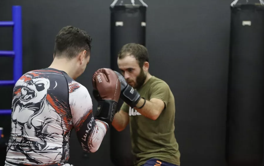 Спортивная секция Bad Company FC в Казани: Пилатес, Бокс, Вольная борьба, Грэпплинг, Джиу-джитсу, Кикбоксинг, Кудо, Рукопашный бой, Развиваться, Фитнес,