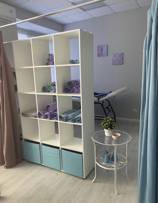 Студия фитнеса и красоты Wellbody в Казани: Отдельный женский зал, Танцевальные программы, Сауны, Развиваться, Фитнес, Массаж, Бодифлекс, Персональный тренер, Йога, Пилатес, Стретчинг,