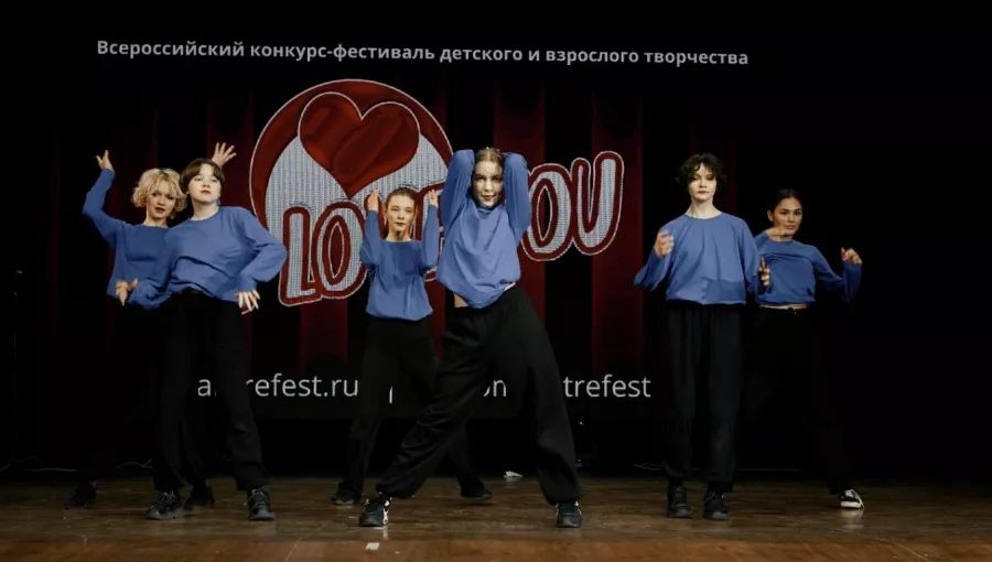 Студия танцев и творчества Action в Казани: Йога, Пилатес, High heels, Вог, Дэнсхолл, Контемп, Развиваться, Фитнес, Хип-хоп,