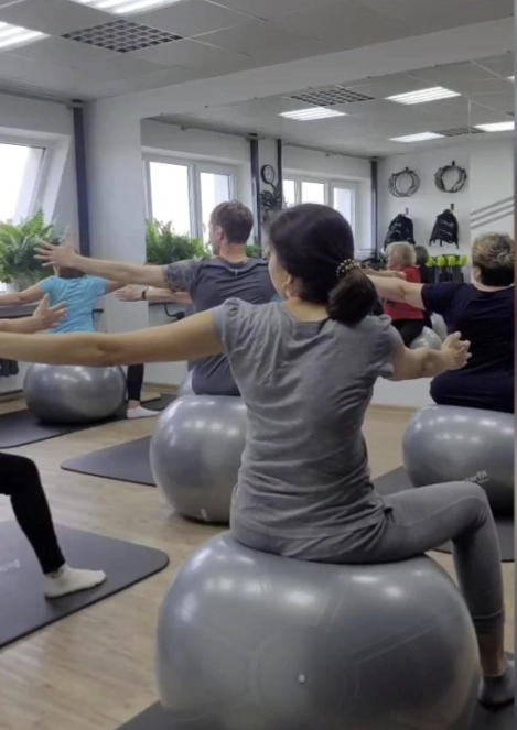 Студия Verlen pilates в Казани: Пилатес, Йога, Стретчинг, Следить за здоровьем, Развиваться, Фитнес, Движение, TRX тренировки,