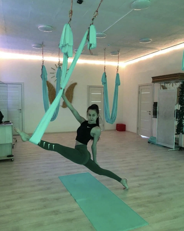 Студия Ivory dance в Москве: Пилатес, Цигун, Зумба, Кизомба, Бокс, Стрип-пластика, Развиваться, Фитнес, Pole Dance, Детские танцы, Латина, Стретчинг,