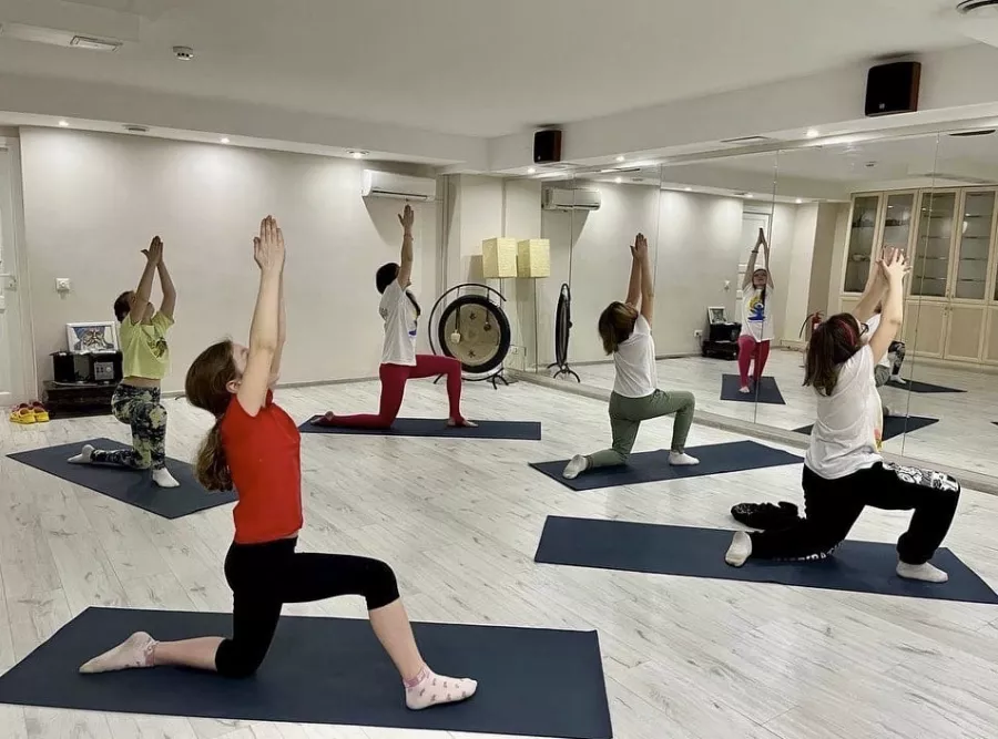 Центр йоги Федерация Йоги в Москве: Духовное Развитие, Развитие, Цигун, Фитнес, Йога, Хатха,