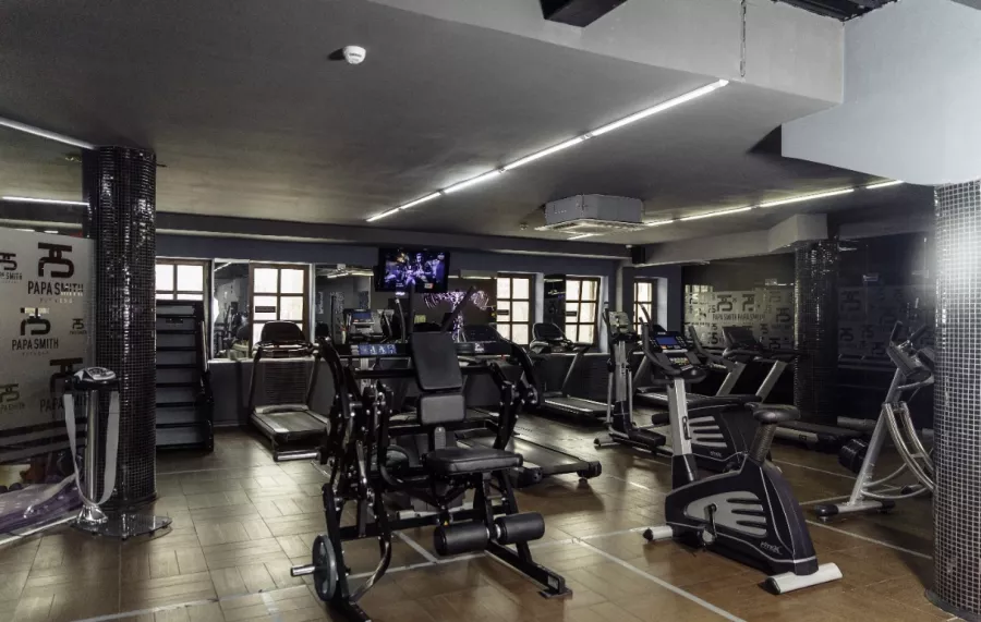 Фитнес-клуб Papa Smith fitness на Маршала Тухачевского в Москве: Возможны разовые посещения, Кроссфит, Сайкл, Стретчинг, Развиваться, Фитнес, Зумба, Боевые искусства, Джампинг, Йога, Пилатес,