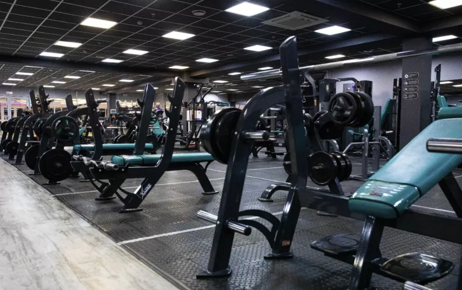 Фитнес-клуб Papa Smith fitness на МКАД в Москве: Возможны разовые посещения, Джампинг, Йога, Фитбол, Развиваться, Фитнес, Зумба, Бодифлекс, Боевые искусства, Кроссфит, Пилатес,