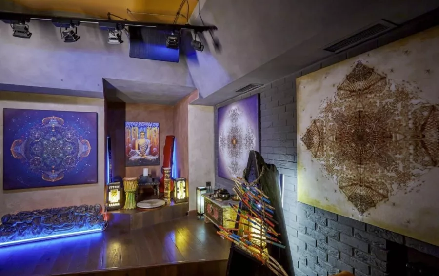 Йога-пространство Shanti place в Москве: Развитие, Спорт, Йога, Цигун, Фитнес, Хатха, Гвоздетерапия,