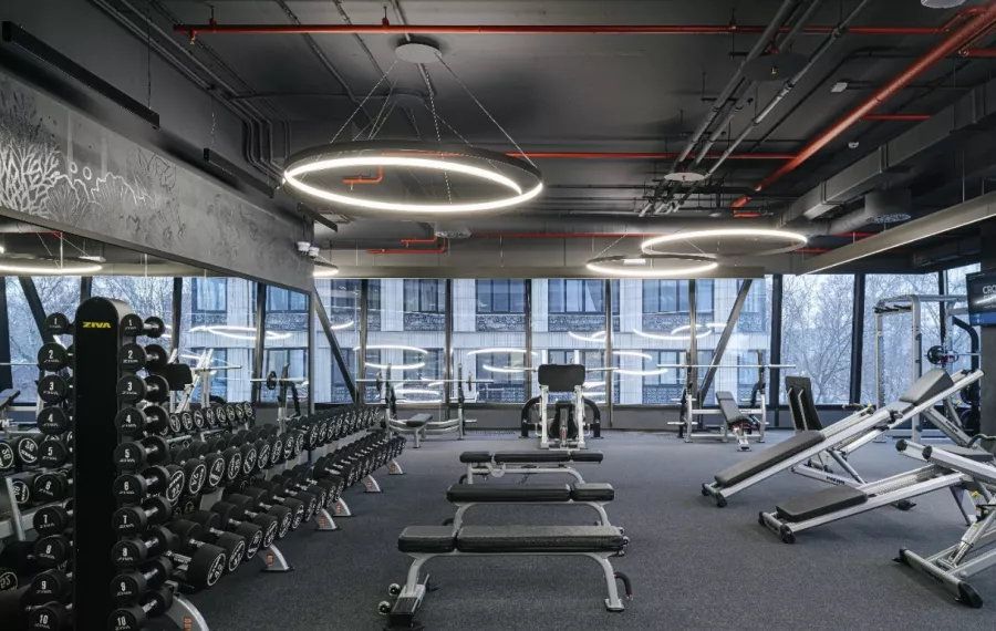Фитнес-клуб Crocus fitness Iskra Gym в Москве: Стретчинг, Развиваться, Фитнес, Йога, Кроссфит, Пилатес, Аэробика, Боевые искусства, Массаж, Сауны,