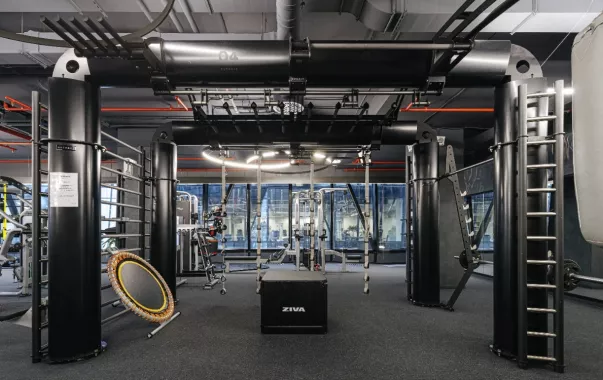 Фитнес-клуб "Crocus fitness" Iskra Gym
