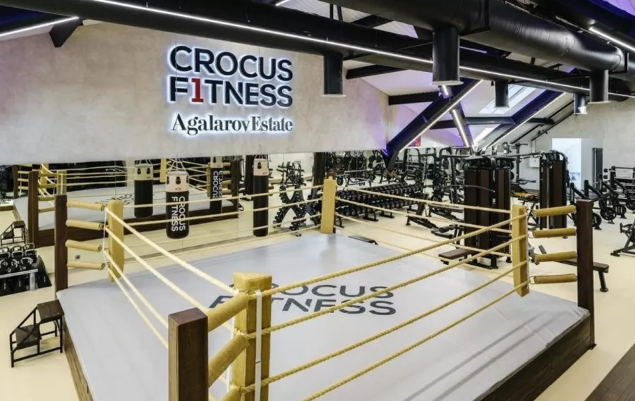 Фитнес-клуб Crocus Fitness Agalarov Estate в Москве: Развиваться, Фитнес, Аквааэробика, Аэройога, Аэробика, Боевые искусства, Кроссфит, Бодибилдинг, Бодифлекс, Танцевальные программы, Йога,