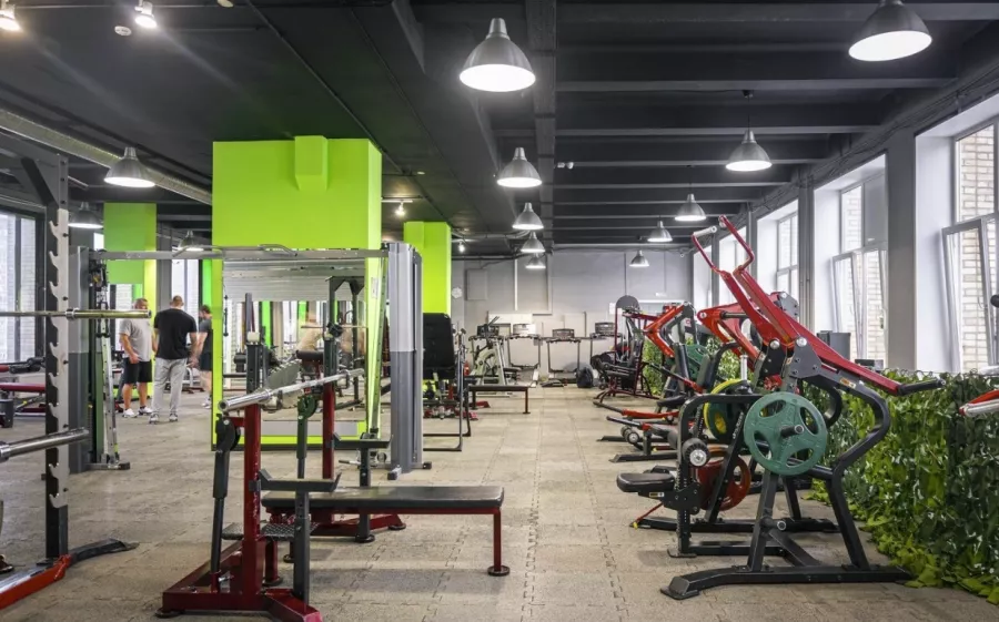 Фитнес-клуб Fit-studio в Москве: Кроссфит, Танцевальные программы, Персональный тренер, Фитнес-бар, TRX тренировки, Развиваться, Фитнес, Массаж, Аэробика, Пилатес, Фитнес для детей, Джампинг, Стретчинг, Йога,