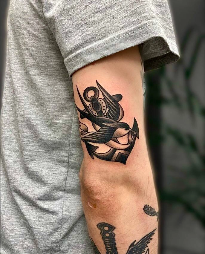 Студия татуировки Тату 3000 на Большой Серпуховской в Москве: Тату, Пирсинг, Татуировка, Красота,