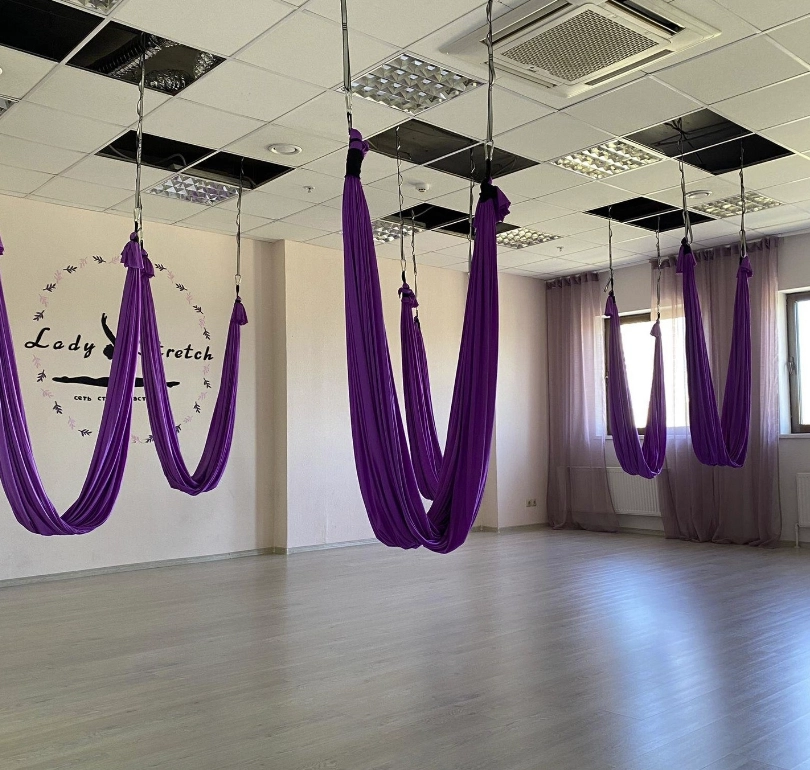 Студия растяжки Lady Stretch на Рязанском в Москве: Аэробика, Зумба, Отдельный женский зал, Джампинг, Танцевальные программы, Развиваться, Фитбол, Пилатес, Фитнес для детей, Стретчинг, Йога,
