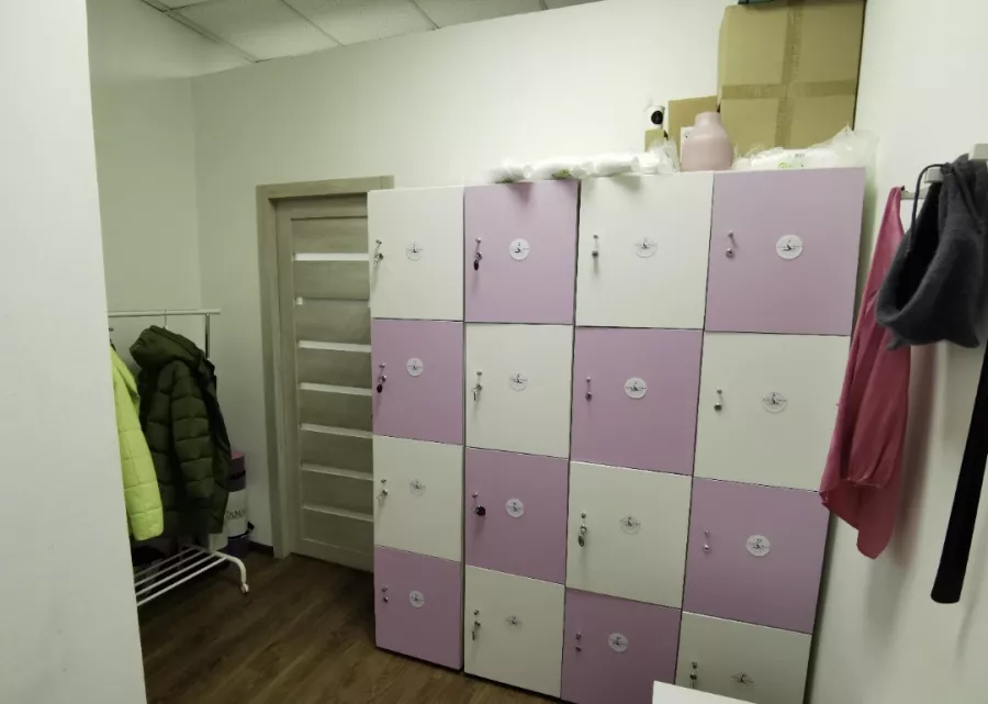 Студия растяжки Lady Stretch на Профсоюзной в Москве: Йога, Пилатес, Стретчинг, Аэройога, Развиваться, Фитнес, Балет, Детские группы, Стрип-пластика,