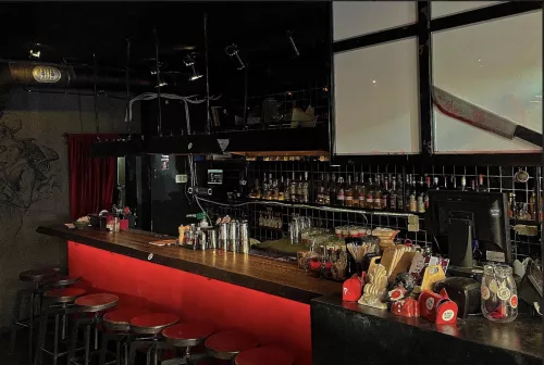 Bloody Mary Bar&Gril  в  Санкт-Петербурге