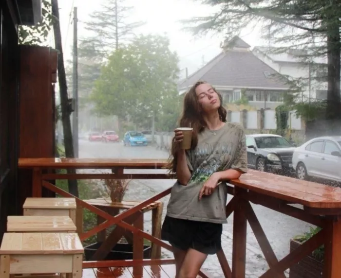 Кофейня Little house coffee to go  в  Красной Поляне