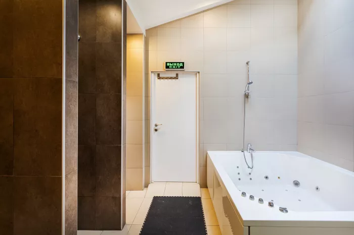 Баня с люкс номерами "Seleznyov Sky"