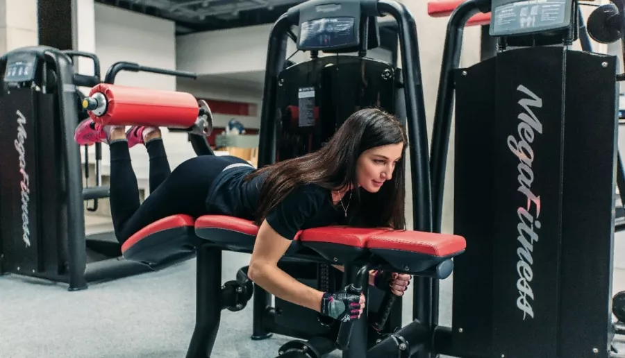 Тренажёрный зал Mega Fitness в Минске: Спортивный зал , Тренажёрный зал , Кардио , Тренировки , Фитнес , Тренер, Силовые тренировки , Оплата картой , Развиваться,