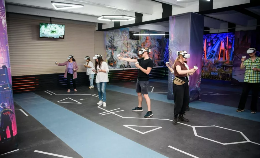 Лазертаг Арена Телепорт в Москве: Games, Лазертаг, Стрелково-тактический клуб, Игровой комплекс , Клуб, Для компании , Веселье, Развлечение, Чилим,