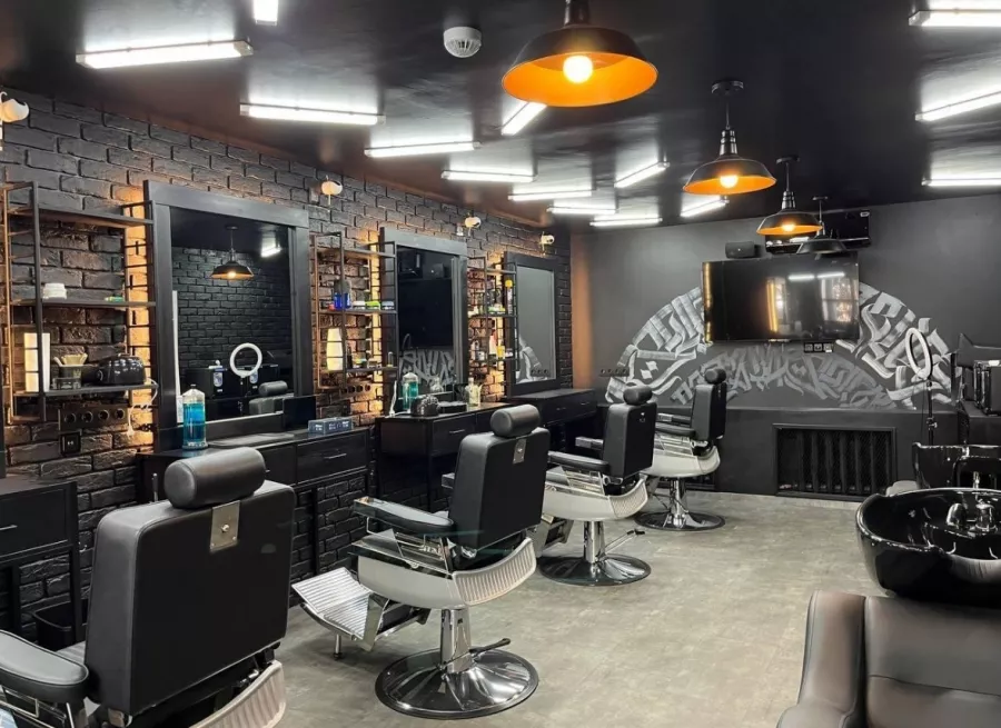 Барбершоп Trueman Barbermall в Ростове-на-Дону: Парикмахер, Стрижка, Мужская стрижка, Barbershop, Барбершоп, Барбер, Мужской салон , стиль, Любить себя,