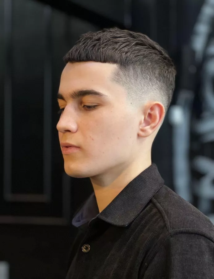 Барбершоп Trueman Barbermall в Ростове-на-Дону: Парикмахер, Стрижка, Мужская стрижка, Barbershop, Барбершоп, Барбер, Мужской салон , стиль, Любить себя,