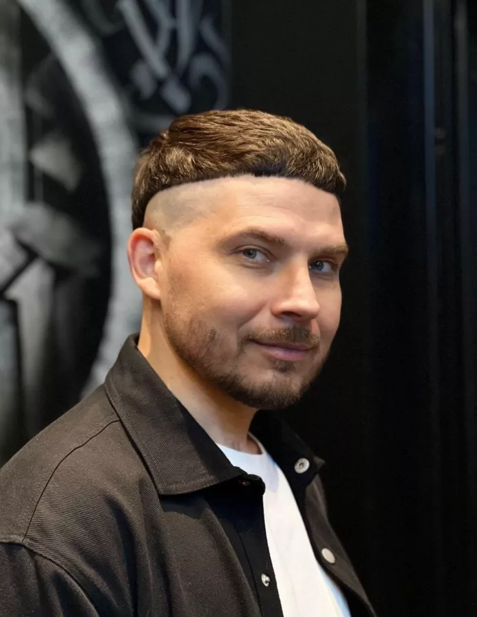 Барбершоп Trueman Barbermall в Ростове-на-Дону: Парикмахер, Стрижка, Мужская стрижка, Barbershop, Барбершоп, Барбер, Мужской салон , стиль, Любить себя,