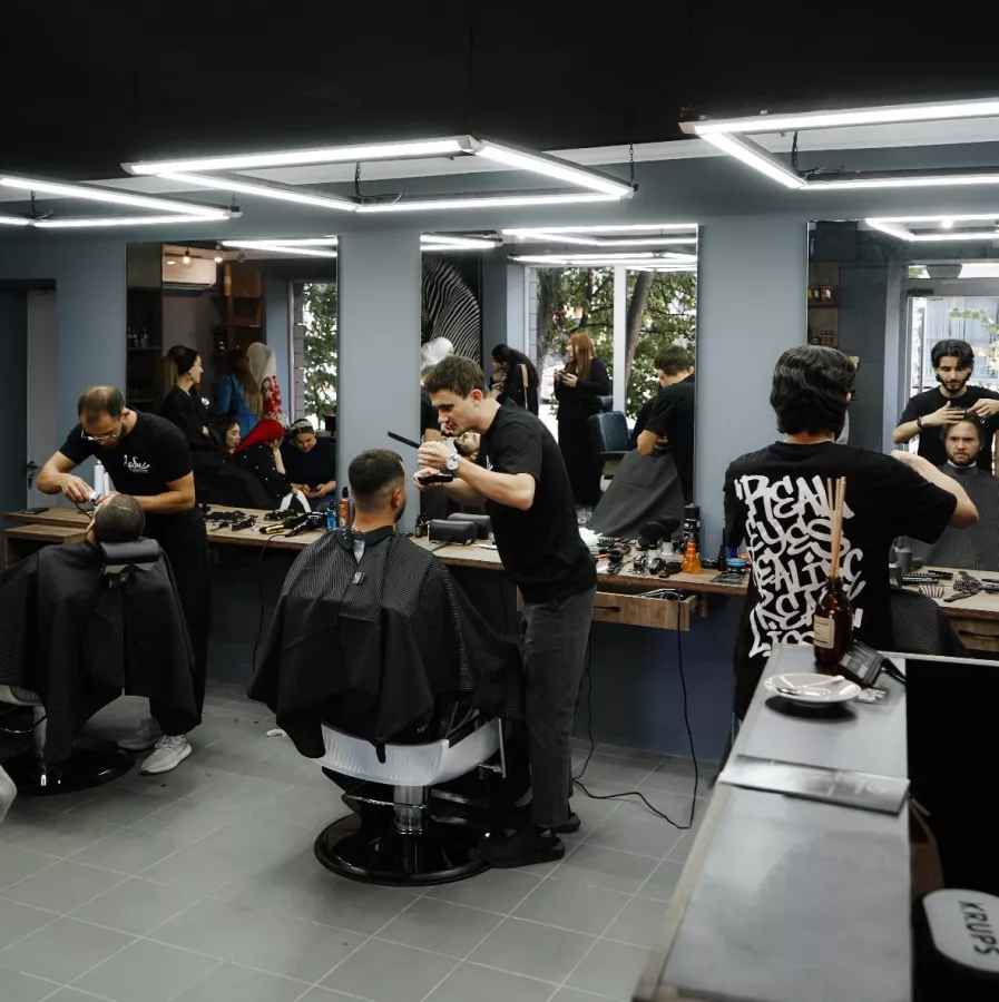 Барбершоп Арби в Ростове-на-Дону: Любить себя, Barbershop, Цирюльник , Стрижка, Мужская стрижка, Мужской стиль, Укладка волос, Парикмахер, Бритье,