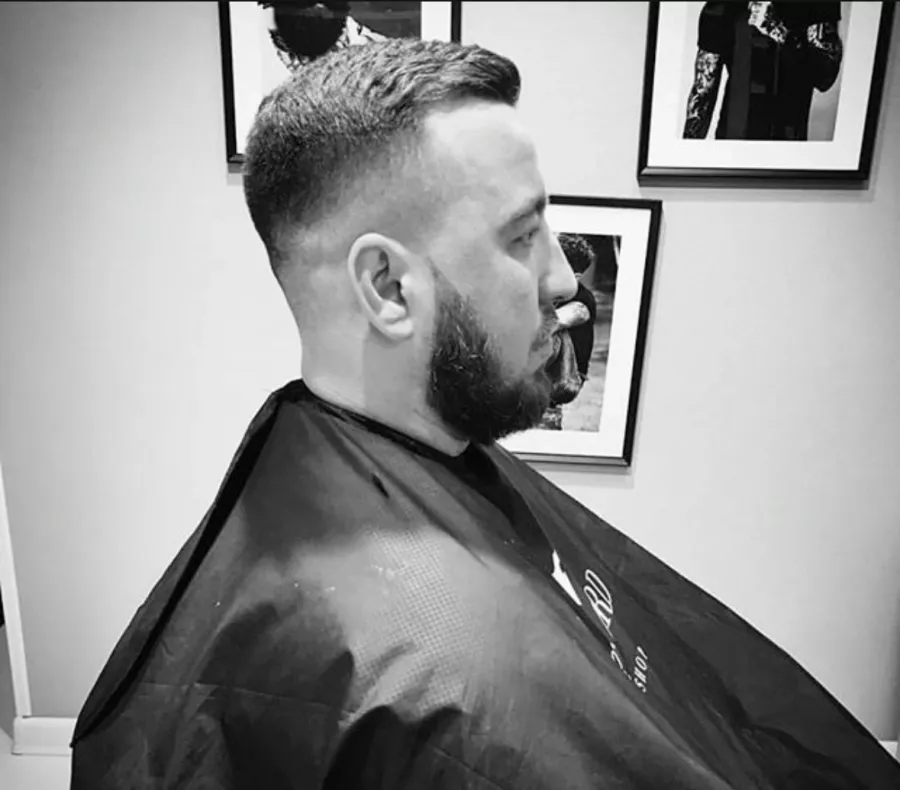 Барбершоп Mr.Beard в Ростове-на-Дону: Barbershop, Парикмахер , Стрижка , Детская стрижка , Бритье, Борода, Укладка волос , Мужская стрижка, Любить себя,