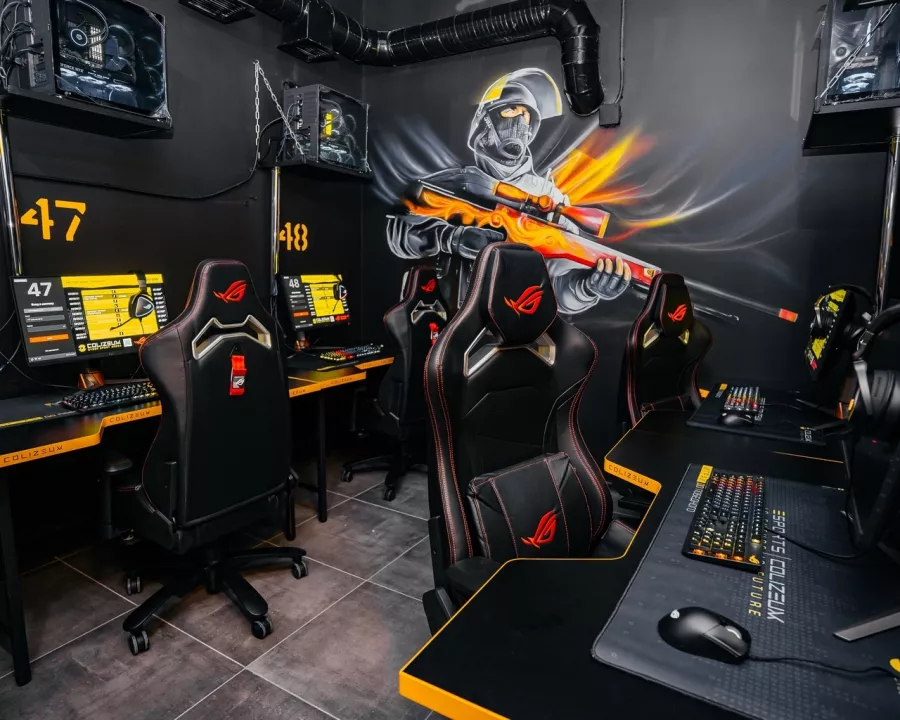 Компьютерный клуб Colizeum на Красноармейской в Ростове-на-Дону: Киберспорт, Games, Ставкинакиберспорт, Компьютер, Csgo, Dota, Команды, Соревнования,