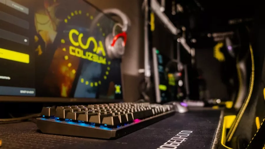 Компьютерный клуб Colizeum на Дмитровском в Москве: Киберспорт, Games, Ставкинакиберспорт, Компьютер, Csgo, Dota, Команды, Соревнования,