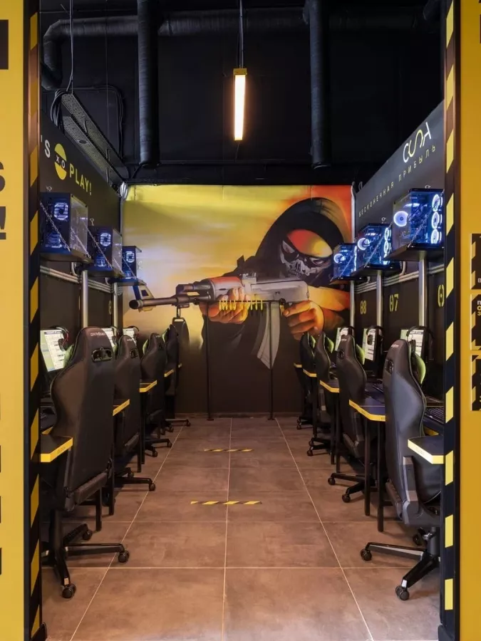 Компьютерный клуб Colizeum на Каширском в Москве: Компьютерный клуб, Киберспорт, Соревнования,