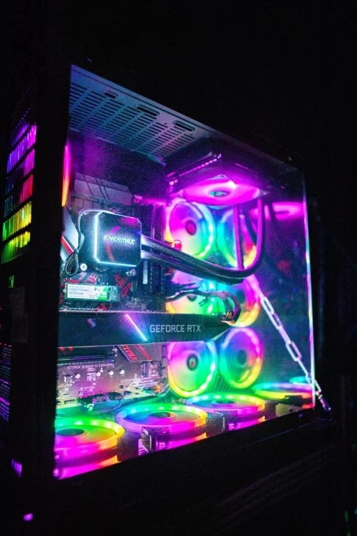 Компьютерный клуб Colizeum на Вернадского в Москве: Киберспорт, Компьютерный клуб, Соревнования,