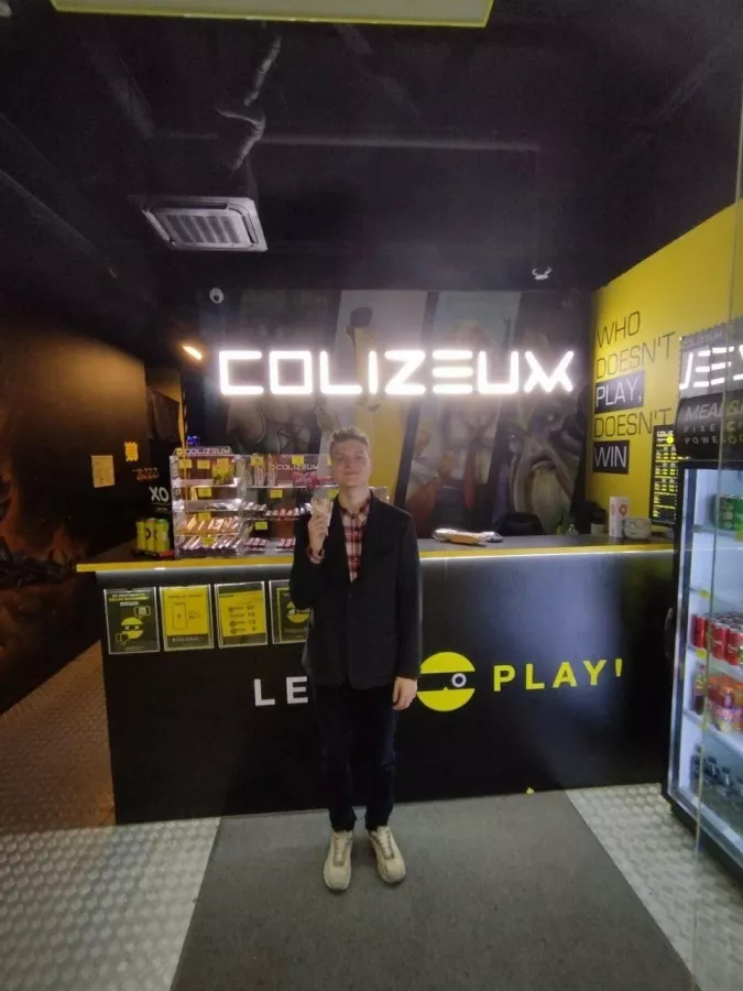 Компьютерный клуб Colizeum на Первомайской в Москве: Киберспорт, Games, Ставкинакиберспорт, Компьютер, Csgo, Dota, Команды, Соревнования,
