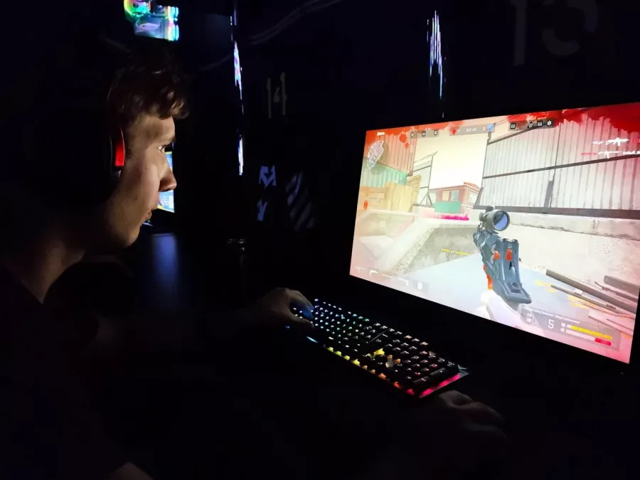 Компьютерный клуб Colizeum на Первомайской в Москве: Киберспорт, Games, Ставкинакиберспорт, Компьютер, Csgo, Dota, Команды, Соревнования,