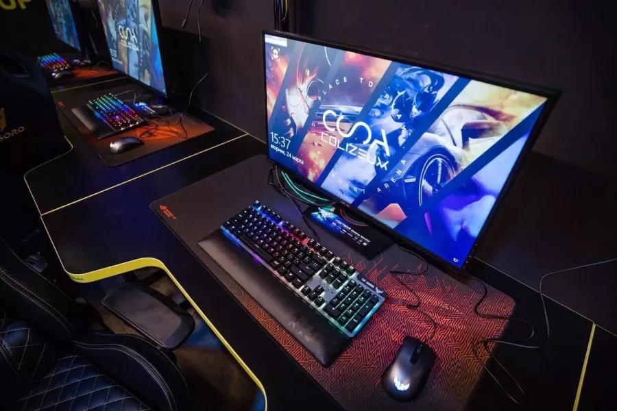 Компьютерный клуб Colizeum на Фатыха Амирхана в Казани: Киберспорт, Games, Ставкинакиберспорт, Компьютер, Csgo, Dota, Команды, Соревнования,