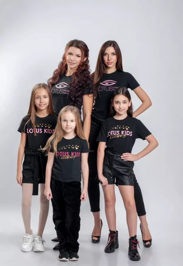 Детское модельное агентство Lotus Kids в Краснодаре: Модно, Модельное агентство , Модель, Стать моделью , Подиум, Показ мод, Топ модель, Эстетика ,