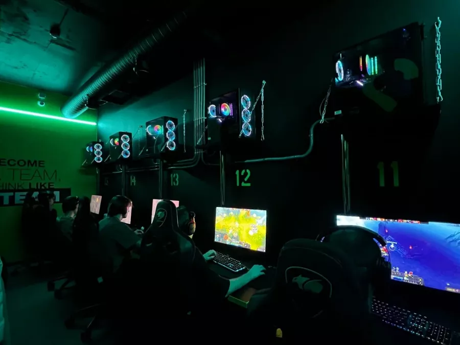 Компьютерный клуб Colizeum на Куйбышева в Калининграде: Киберспорт, Games, Ставкинакиберспорт, Компьютер, Csgo, Dota, Команды, Соревнования,