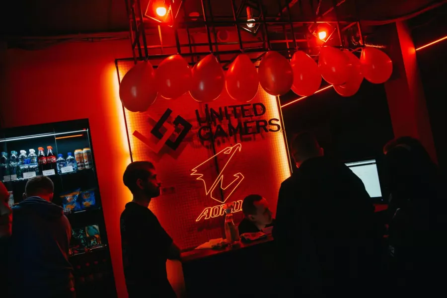 Компьютерный клуб Gun Gaming в Ростове-на-Дону: Киберспорт, Games, Ставкинакиберспорт, Компьютер, Csgo, Dota, Команды, Соревнования,
