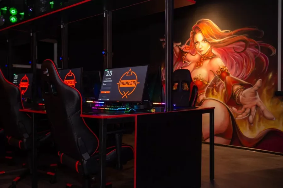 Компьютерный клуб Hunter на Космонавтова в Ростове-на-Дону: Киберспорт, Games, Ставкинакиберспорт, Компьютер, Csgo, Dota, Команды, Соревнования,