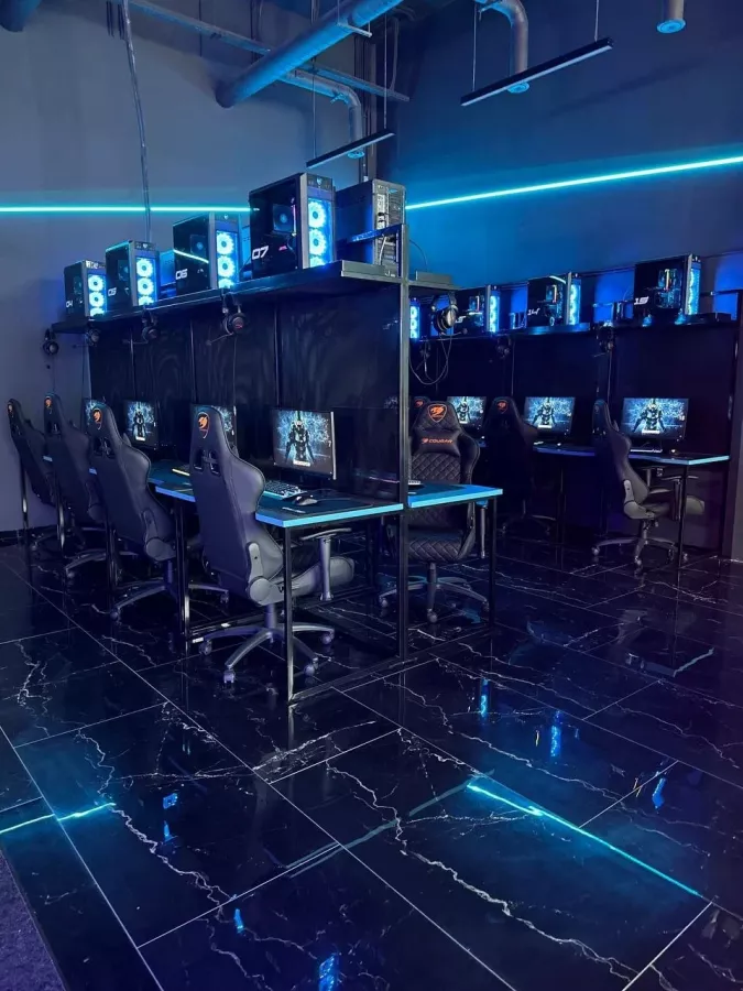 Компьютерный клуб Re: source в Екатеринбурге: Киберспорт, Games, Ставкинакиберспорт, Компьютер, Csgo, Dota, Команды, Соревнования,
