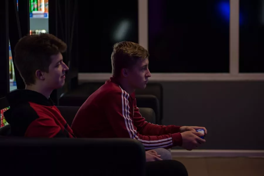 Компьютерный клуб Rise в Владивостоке: Киберспорт, Games, Ставкинакиберспорт, Компьютер, Csgo, Dota, Команды, Соревнования,