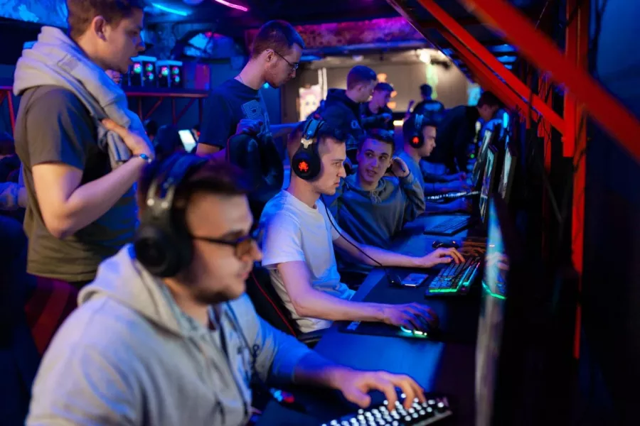 Компьютерный клуб Cyber lab в Владивостоке: Киберспорт, Games, Ставкинакиберспорт, Компьют, Csgo, Dota, Команды, Соревнования,