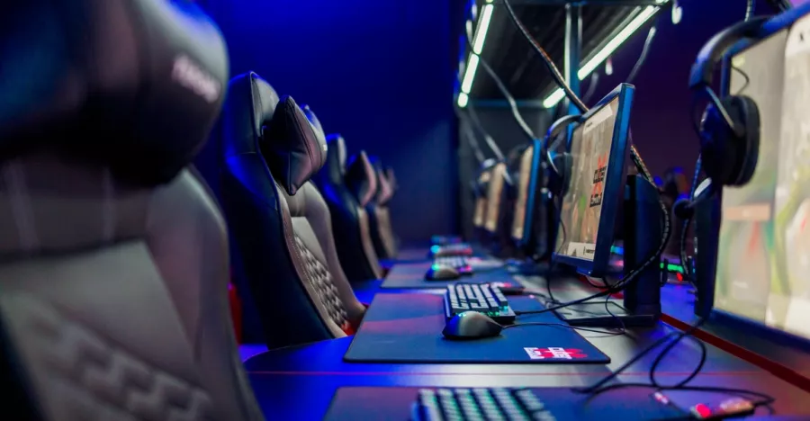 Компьютерный клуб CyberX в Новороссийске: Киберспорт, Games, Ставкинакиберспорт, Компьютер, Csgo, Dota, Команды, Соревнования,