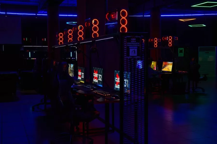 Компьютерный клуб CyberX на Пушкина в Казани: Киберспорт, Games, Ставкинакиберспорт, Компьютер, Csgo, Dota, Команды, Соревнования,